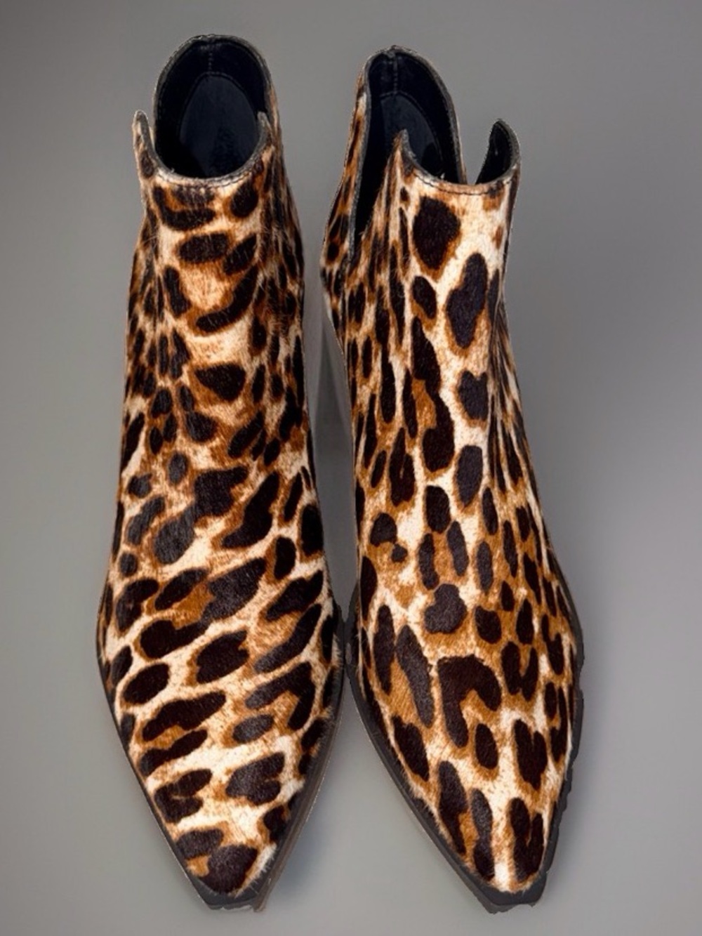 Gianni Bini Huttsen Booties Size 7 1/2 M Leopard Print Western Stacked Heel NWOB